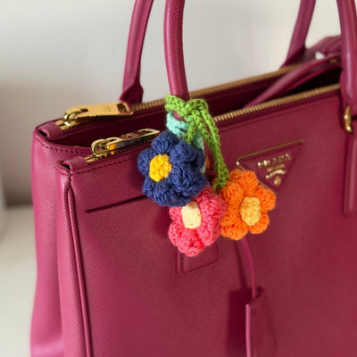 3 Flowers Charms